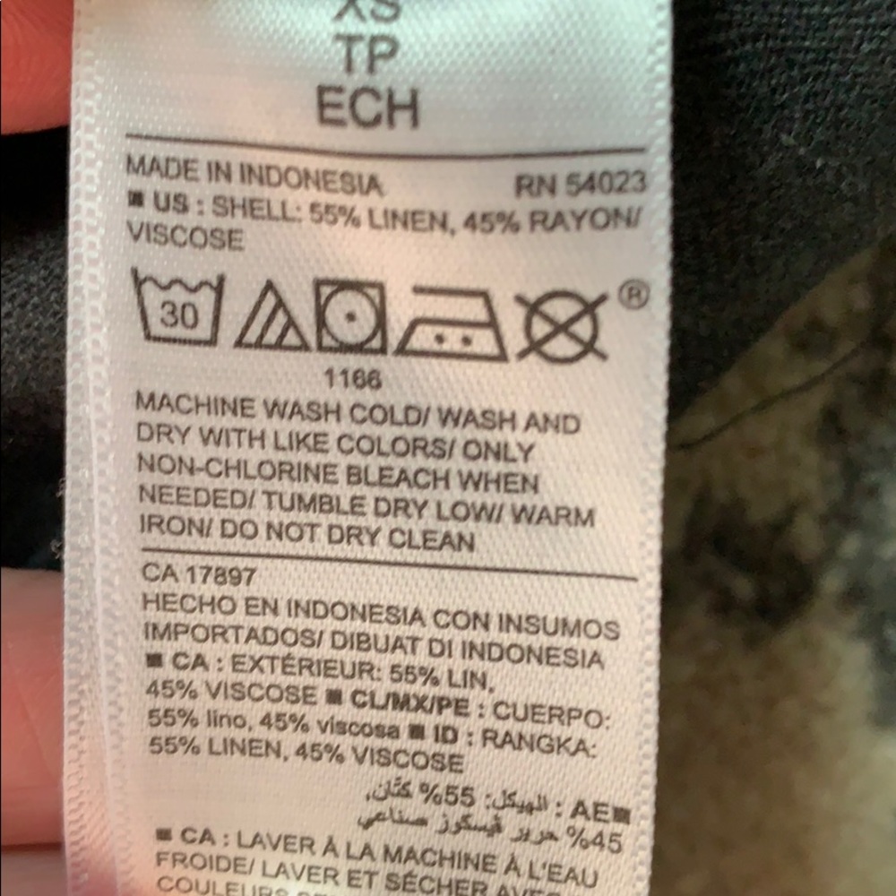 COPY - Old Navy lightweight jacket - Picture 3 of 4